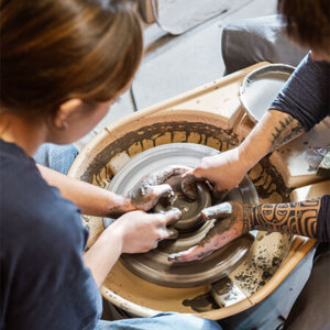 Stages de tournage - poterie - Lucie Kern céramique